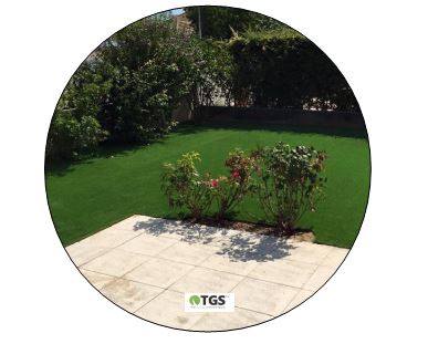 Pose de gazon artificiel, pose de pelouse artificielle à Nîmes